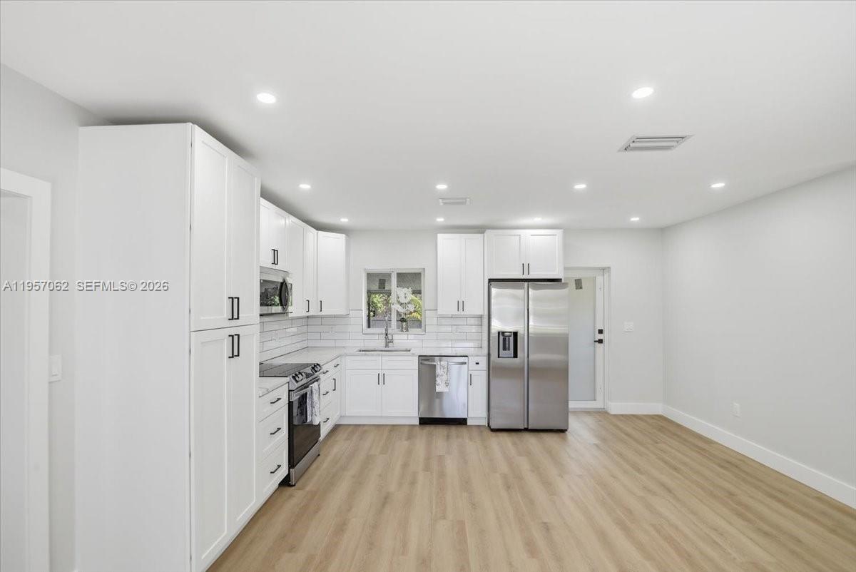 OPA LOCKA 2ND REV PL - Residential