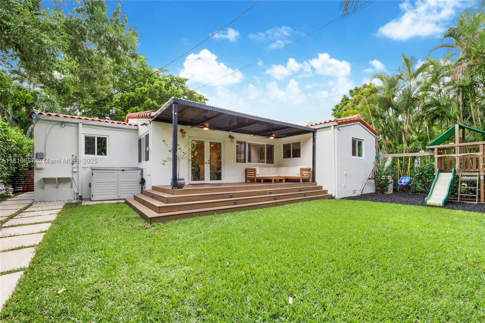 CORAL GABLES RIVIERA SEC - Residential Lease
