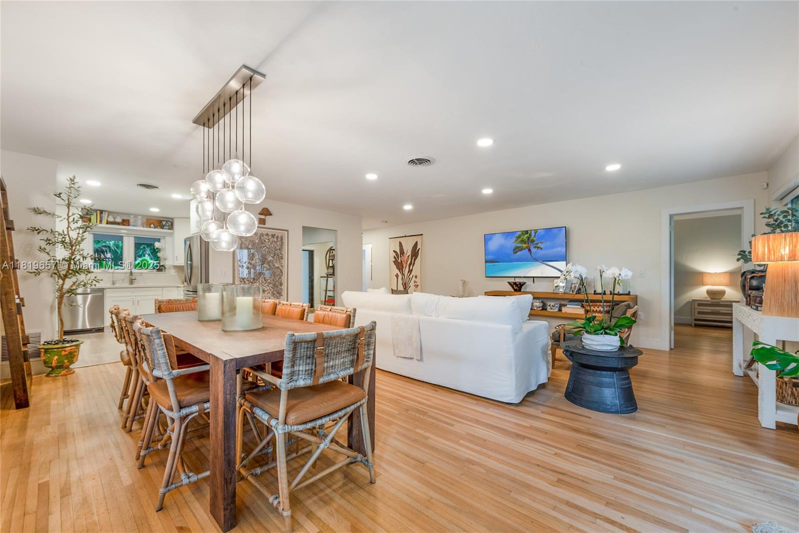 CORAL GABLES RIVIERA SEC - Residential Lease