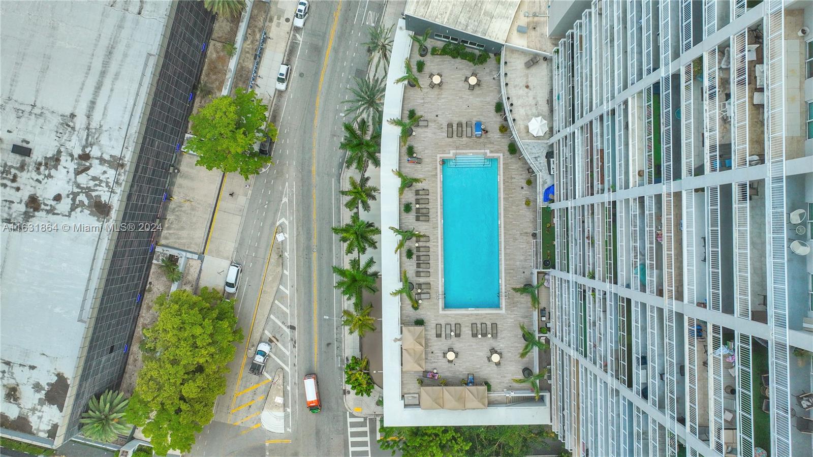 VUE AT BRICKELL CONDO - Residential