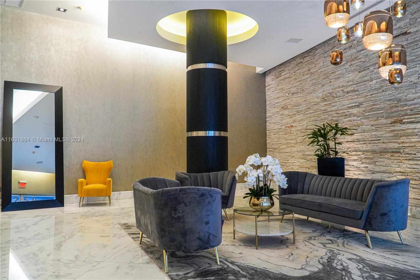 VUE AT BRICKELL CONDO - Residential