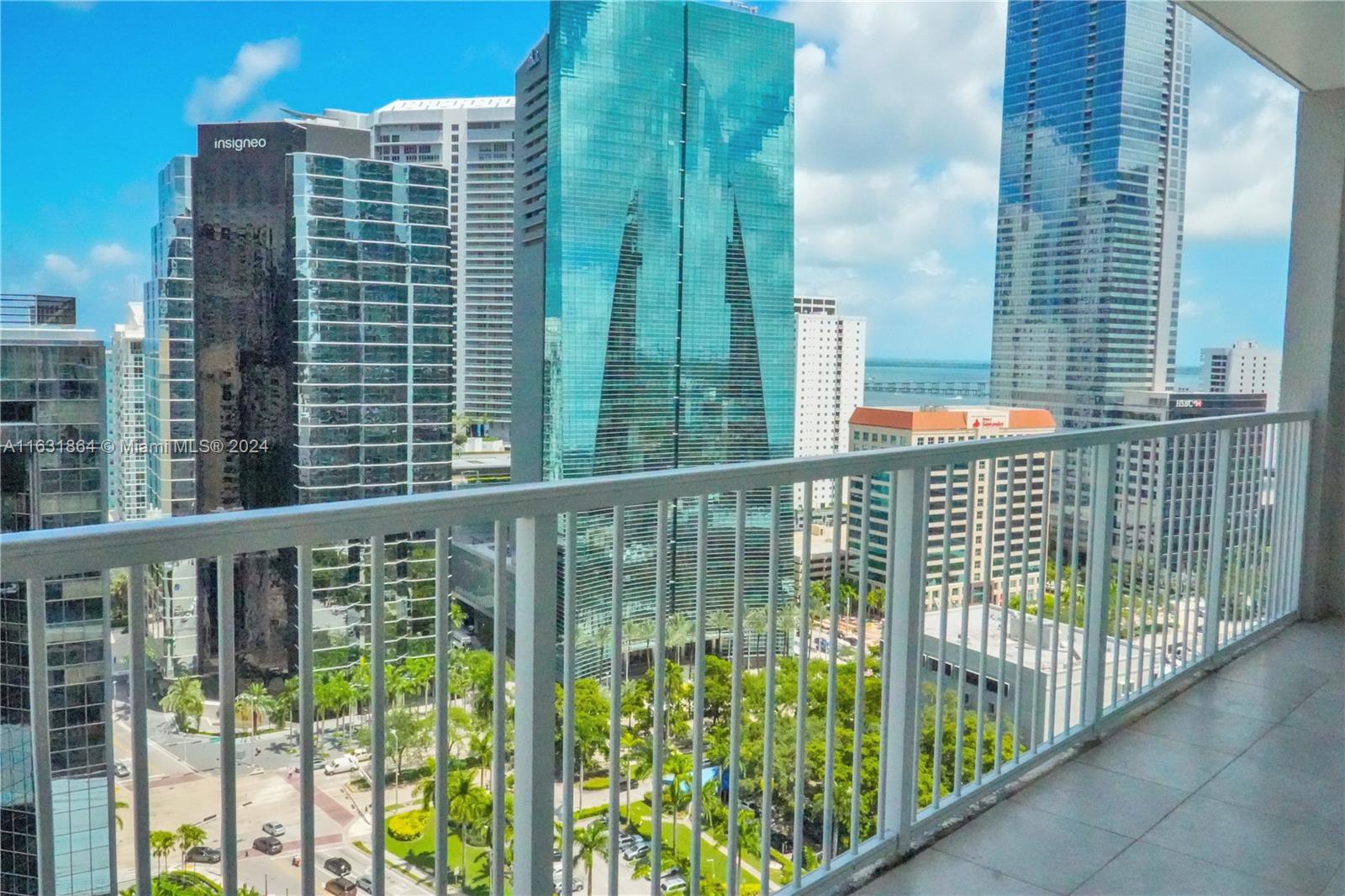 VUE AT BRICKELL CONDO - Residential