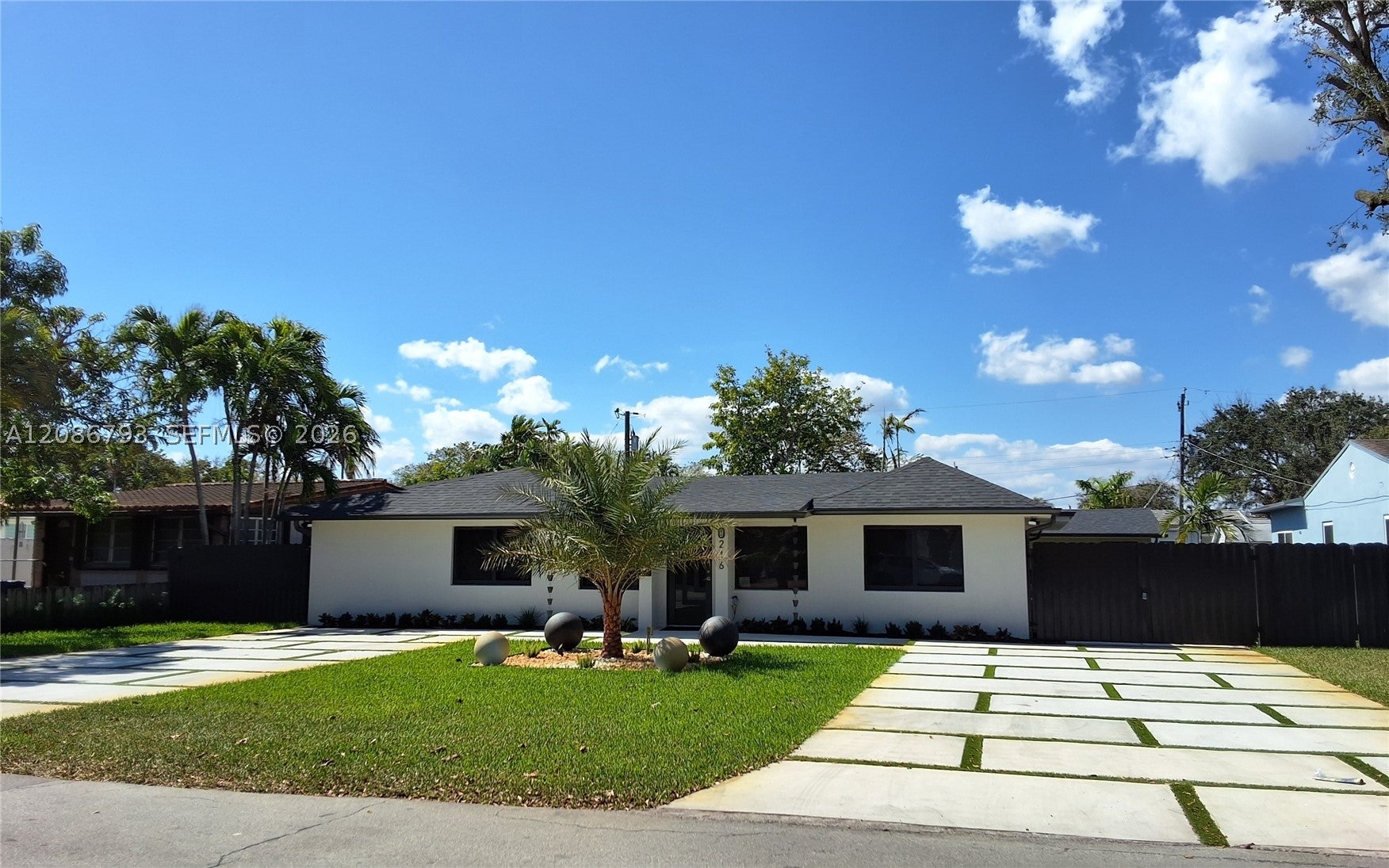 216 Shadow Way