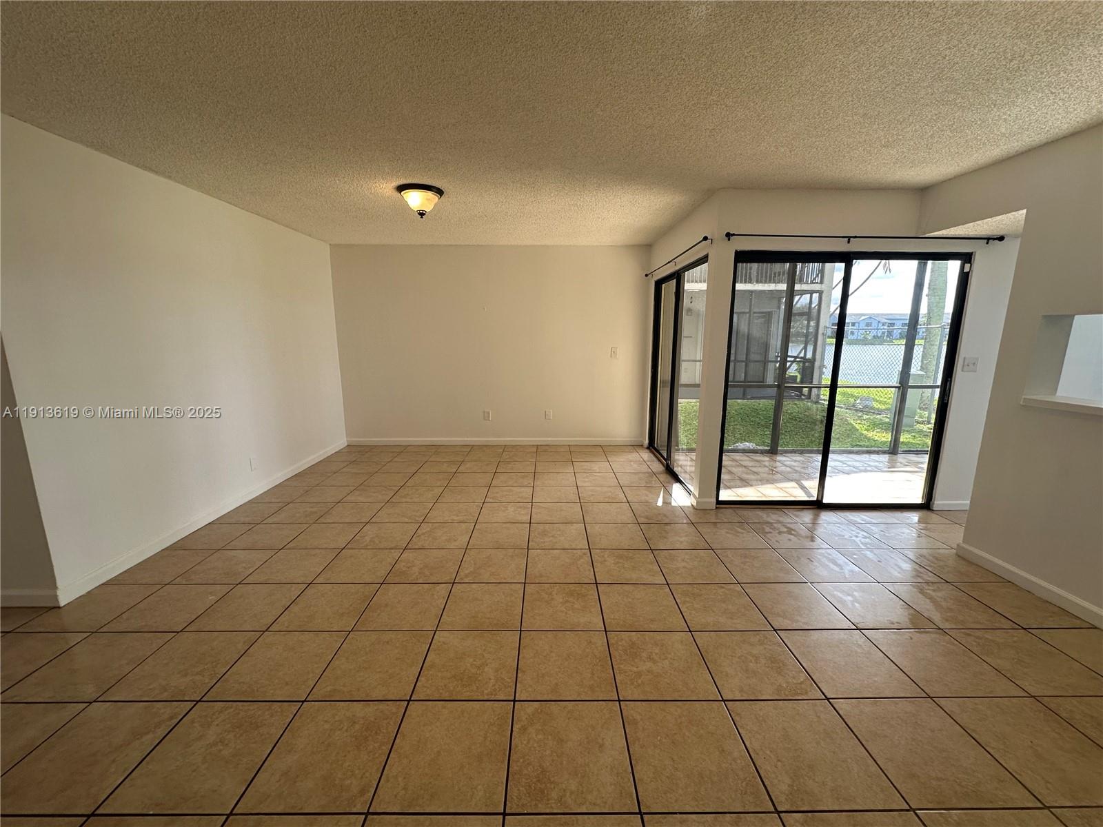 LAKESHORE CONDO 7 - Residential Lease