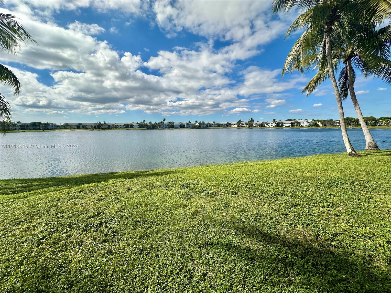 LAKESHORE CONDO 7 - Residential Lease