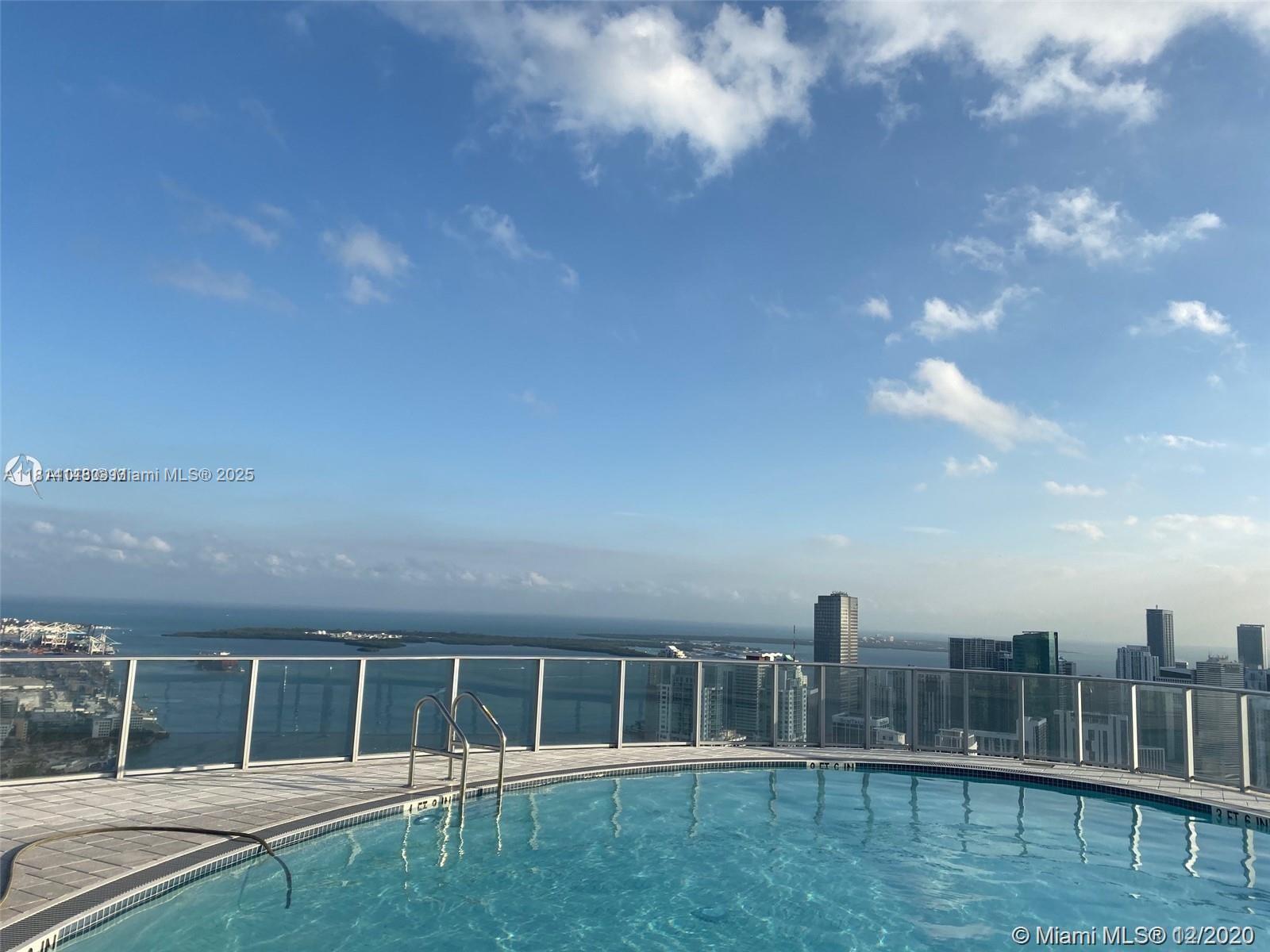PARAMOUNT MIAMI WORLDCENT - Residential Lease