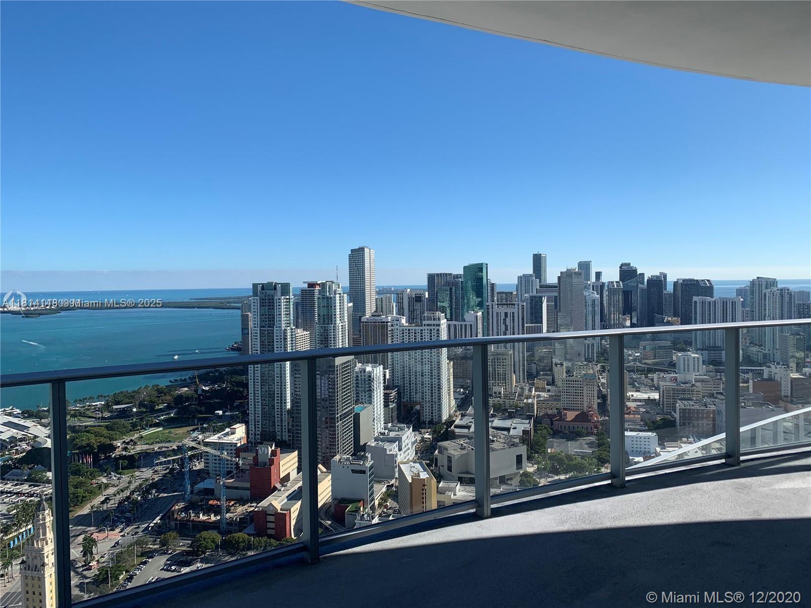 PARAMOUNT MIAMI WORLDCENT - Residential Lease