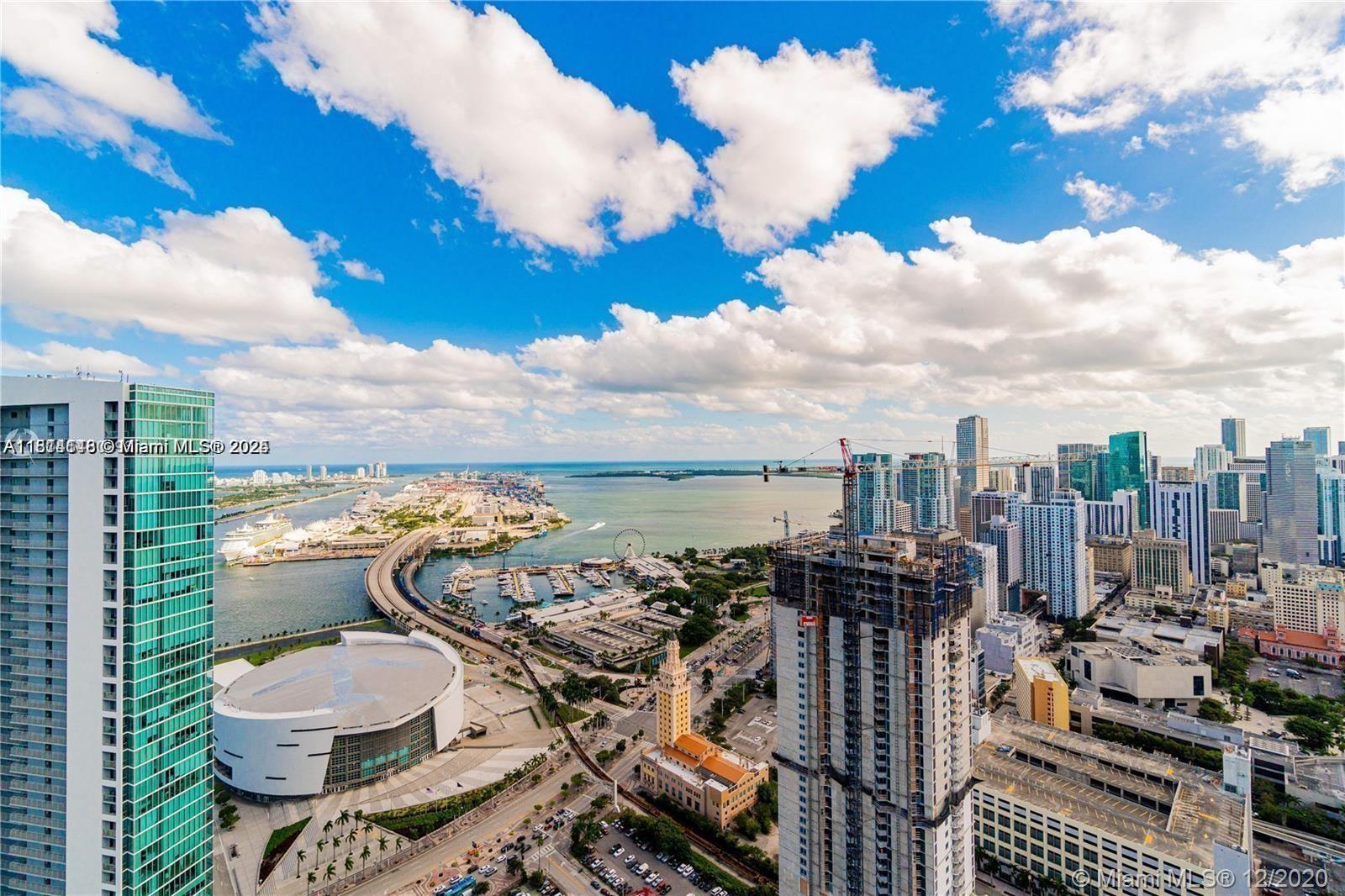 PARAMOUNT MIAMI WORLDCENT - Residential Lease