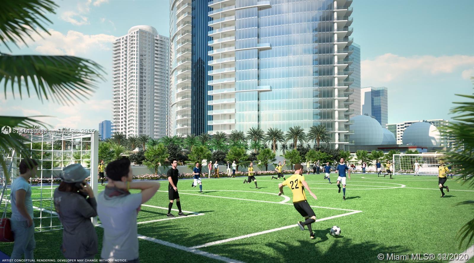 PARAMOUNT MIAMI WORLDCENT - Residential Lease