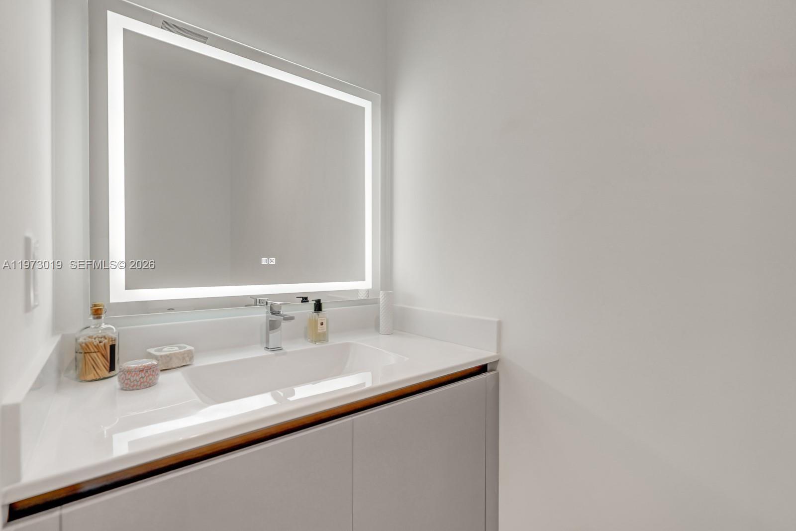 LINCOLN SUB - Residential