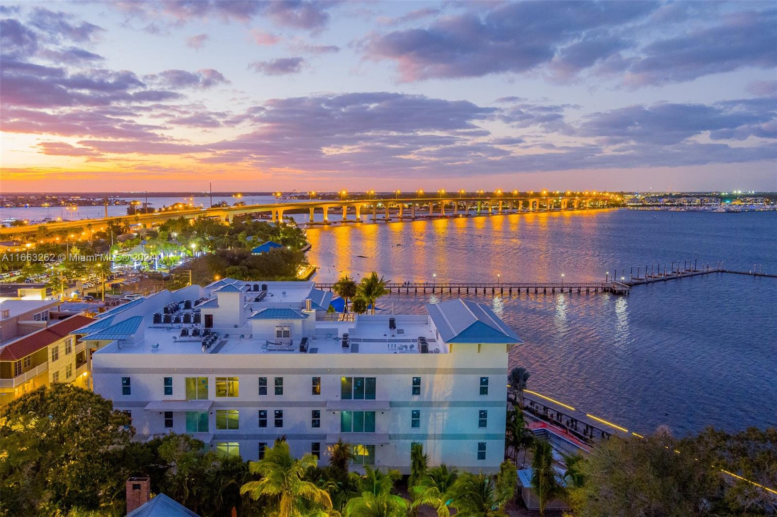 Opportunity knocks with this available prime retail location on the ground floor of Sailfish Cove, which is a newly constructed mixed-use building located on Seminole St in Historical Downtown Stuart. Steps to thriving boutiques, restaurants, theater, riverfront boardwalks, riverside farmers markets and festivals. Visit today!