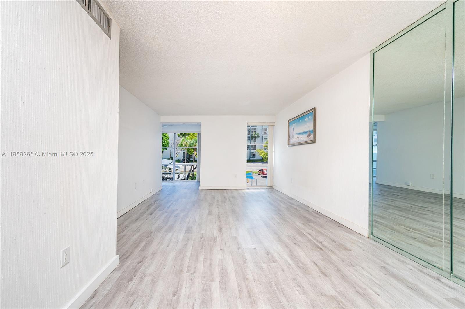 AVILA CONDO - Residential