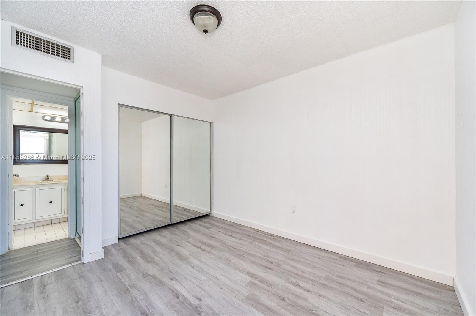 AVILA CONDO - Residential