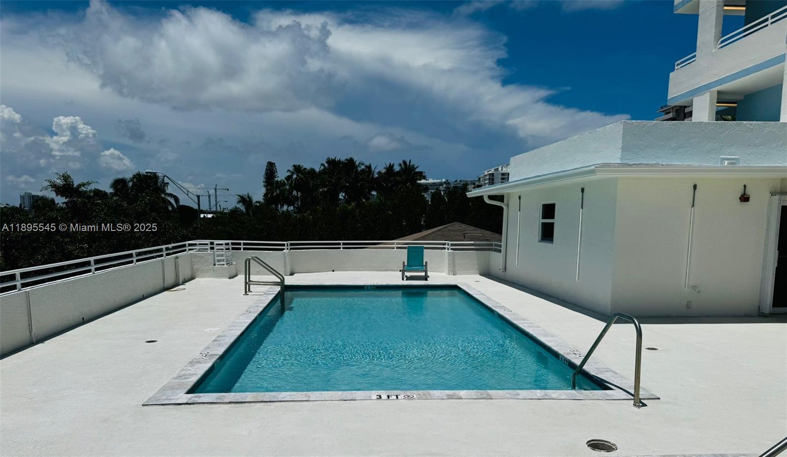 OCEAN 91 CONDO - Residential