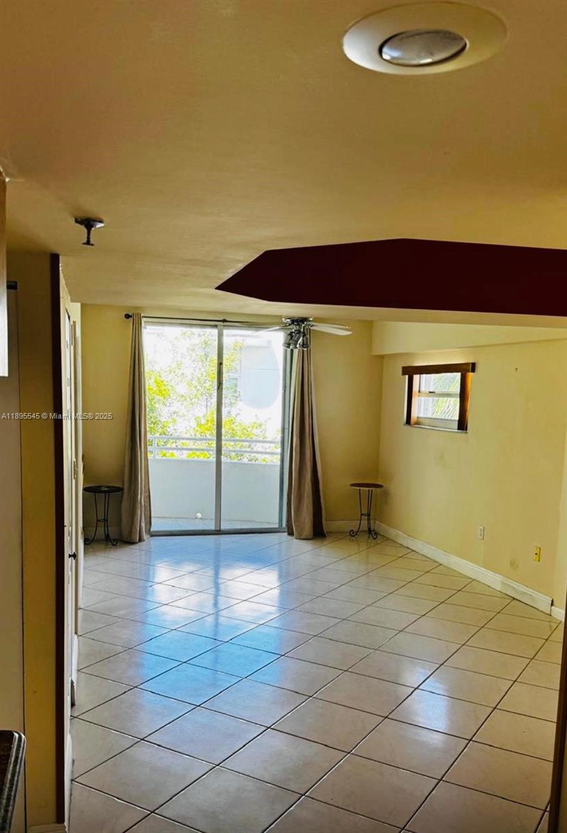 OCEAN 91 CONDO - Residential