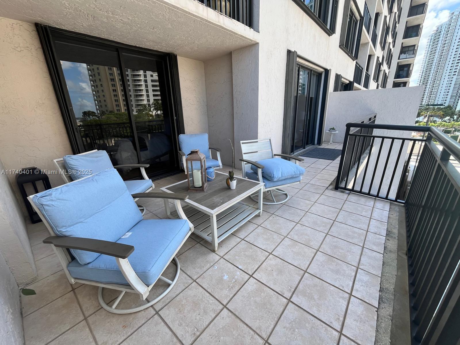 540 Brickell Key Dr 728