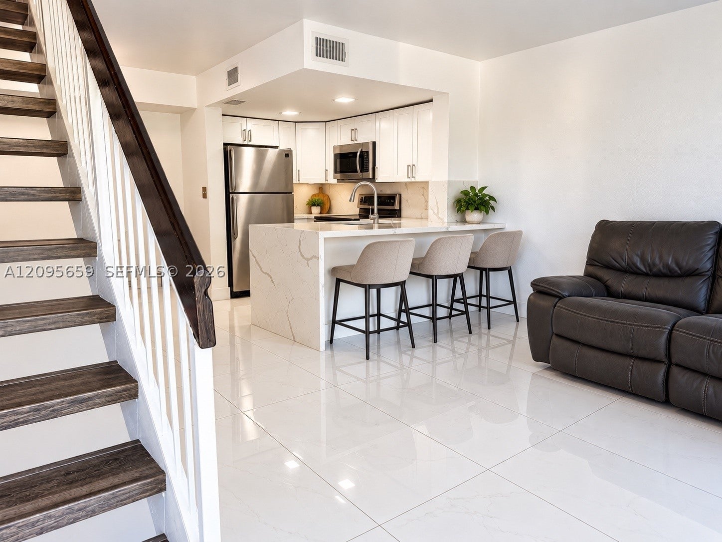 8630 NW 5th Ter 16-208