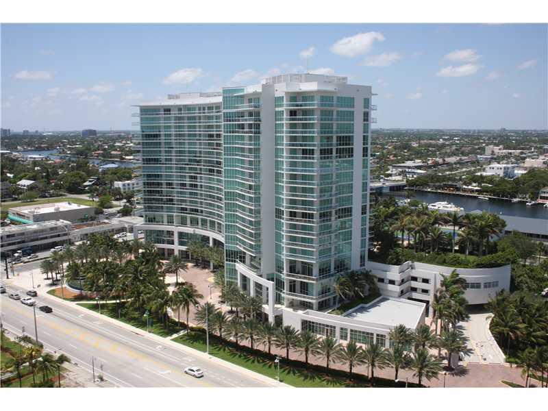 Corner Unit with Intracoastal and ocean views! Offered FURNISHED. World class resort style condo. Viking appliances. Master w/ 2 walk in closets, en suite bath w/ spa tub, separate shower, dual sinks, & sep water closet. Huge terrace runs the length of th e unit! laundry room w/sink & full size washer/dryer. Extraordinary of state of the art amenities. Fitness/spa overlooking the ocean, virtual golf, movie theater, wine room, 24/7 concierge. Luxury living at the beach! 2 pets of any size!
