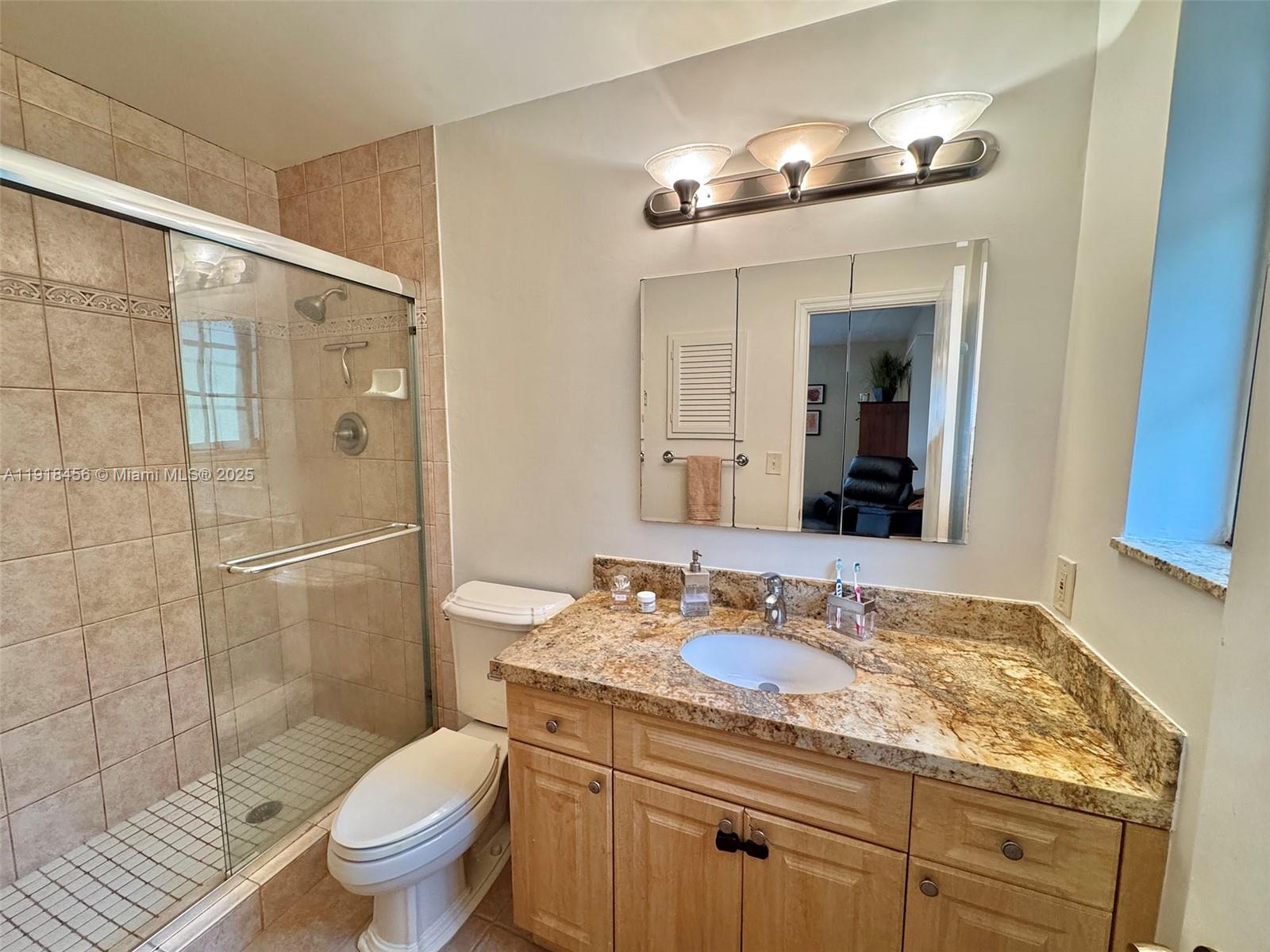 CORAL REEF ESTS 6TH ADDN - Residential