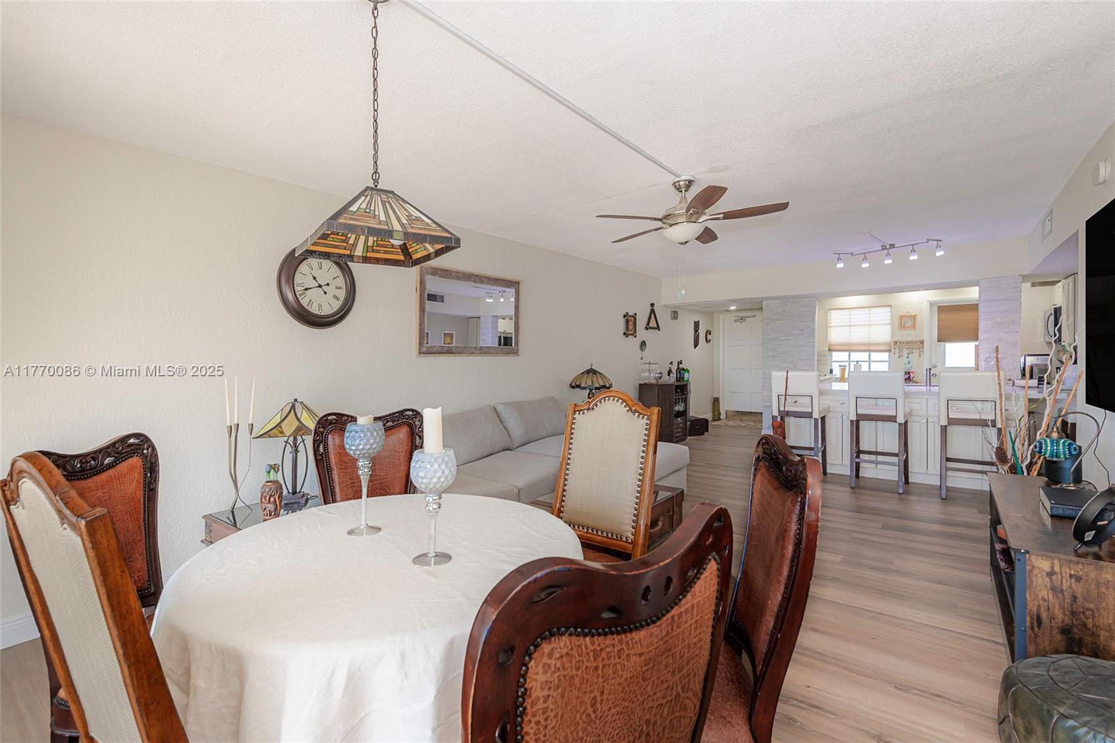 NO 13 PALM-AIRE COUNTRY C - Residential