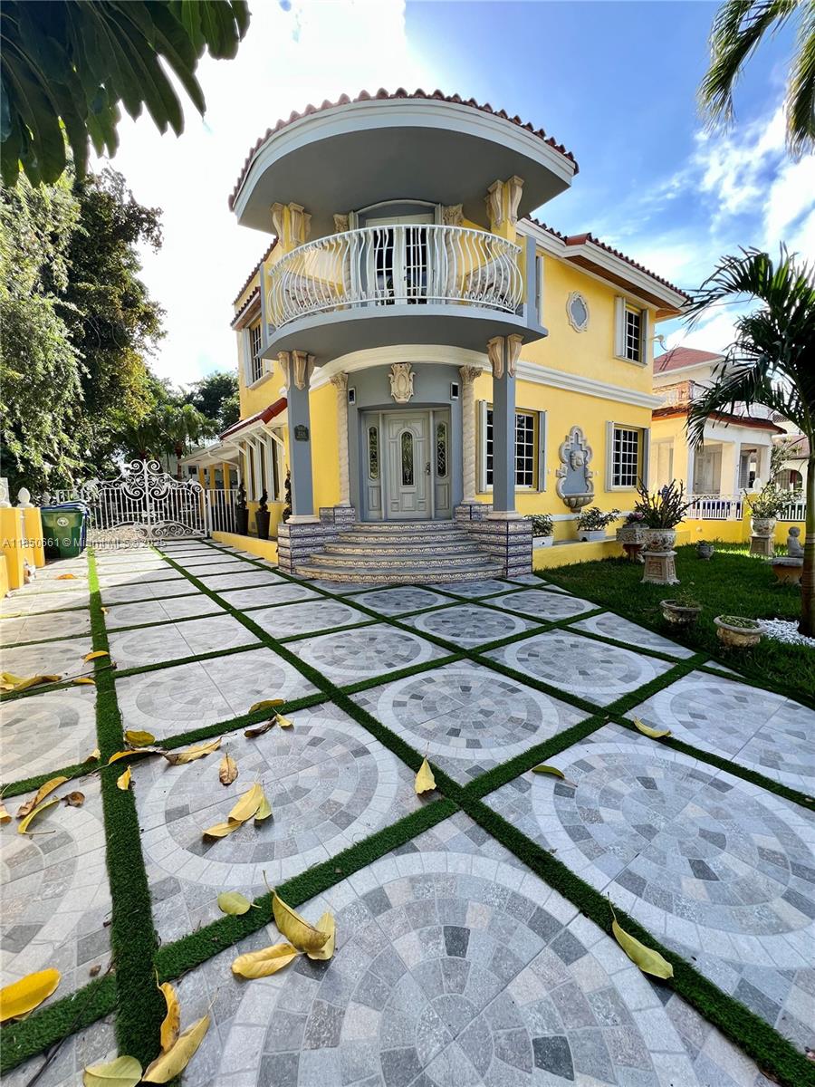 1336 SW 14 Street