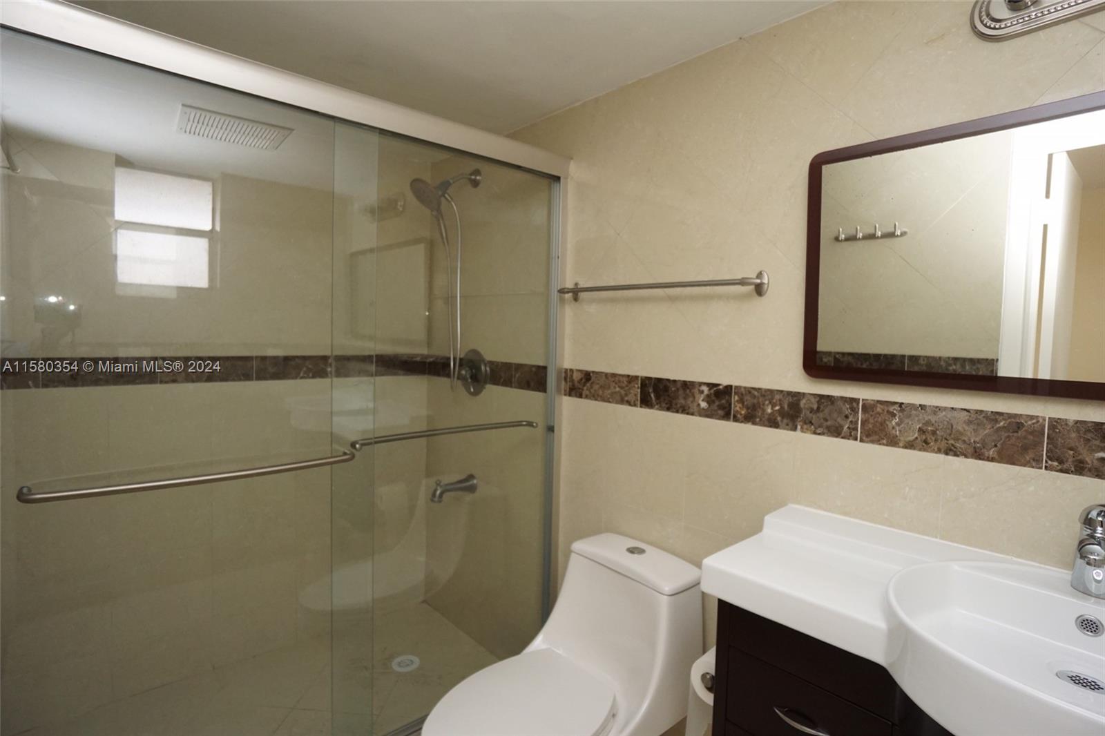 COUNTRY LANE CONDO #1 - Residential Lease