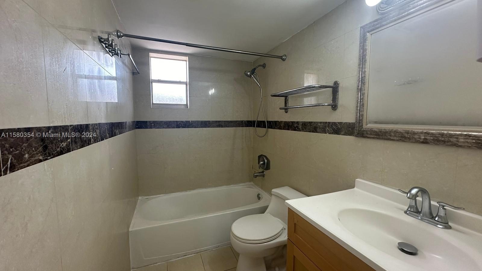 COUNTRY LANE CONDO #1 - Residential Lease