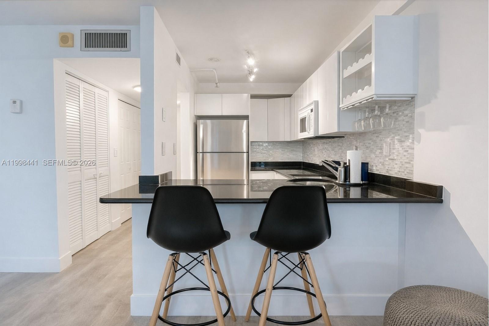 MIRADOR 1035 CONDO - Residential Lease