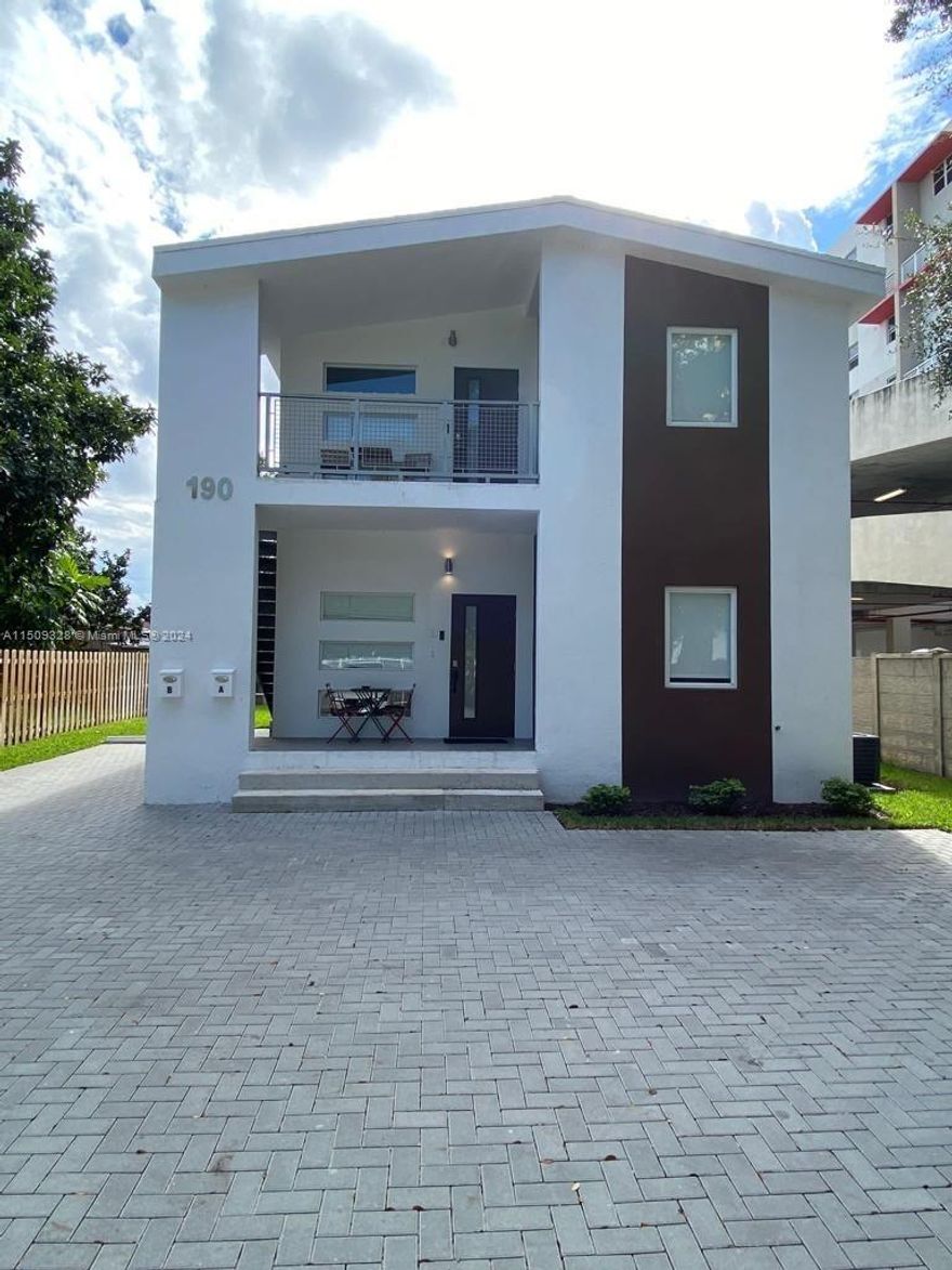 read broker remarks please!!!!

IDEAL INVESTORS !!!! NEW CONSTRUCTION ...!! SUPER DUPLEX!!! TWO UNITS - 3 BED 2 BATH. AMAZING LOCATION. EACH UNIT (3 BED 2 BATH) IS 1200 SQFT. APROX Spacious Kitchen and living area. Storage space available, washer and dryer in each unit, stainless steel appliances, high impact windows, 6 Parking spaces and more.... Beautiful garden in the back. Close to supermarkets, Panther coffee, Chef Creole, Sur empanadas, Little Haiti, Fiorito, Mandolin, Miami Design District, I-95, MIA, midtown/downtown.  Each unit rented for 3k.