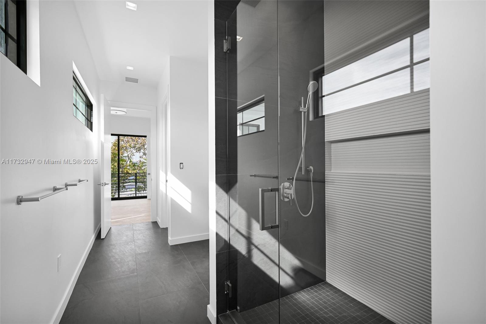 ¤ALTOS DEL MAR NO 5 - Residential