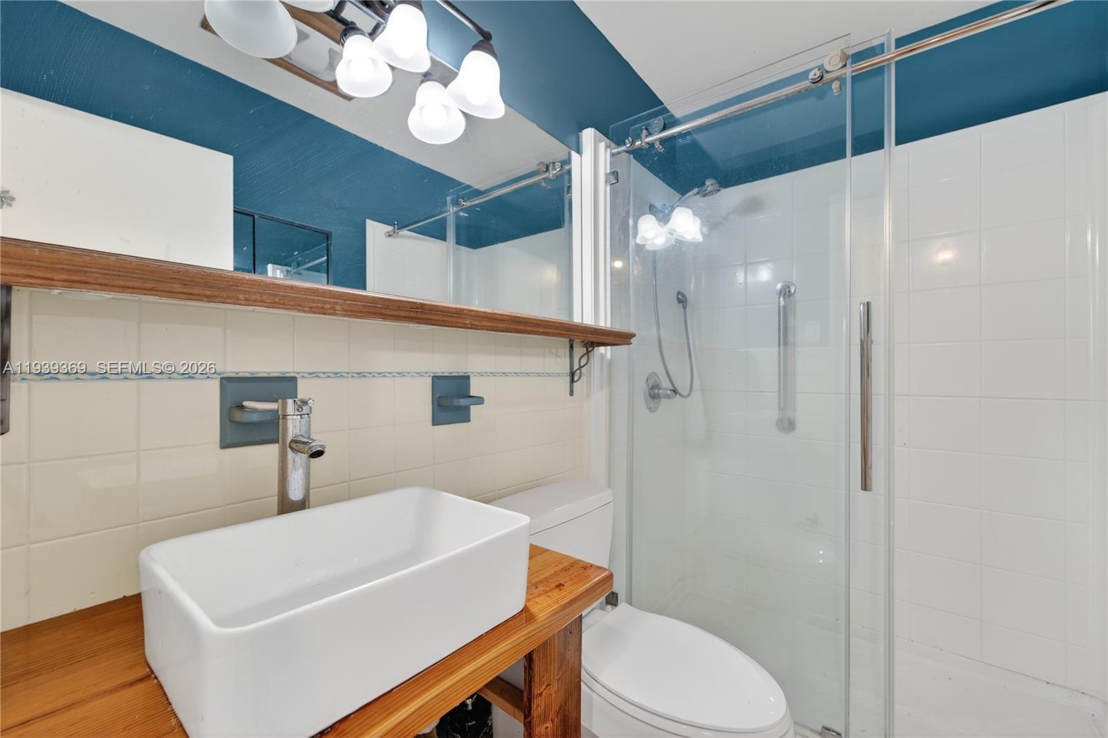 RIVER PARK UNIT 2 - Residential