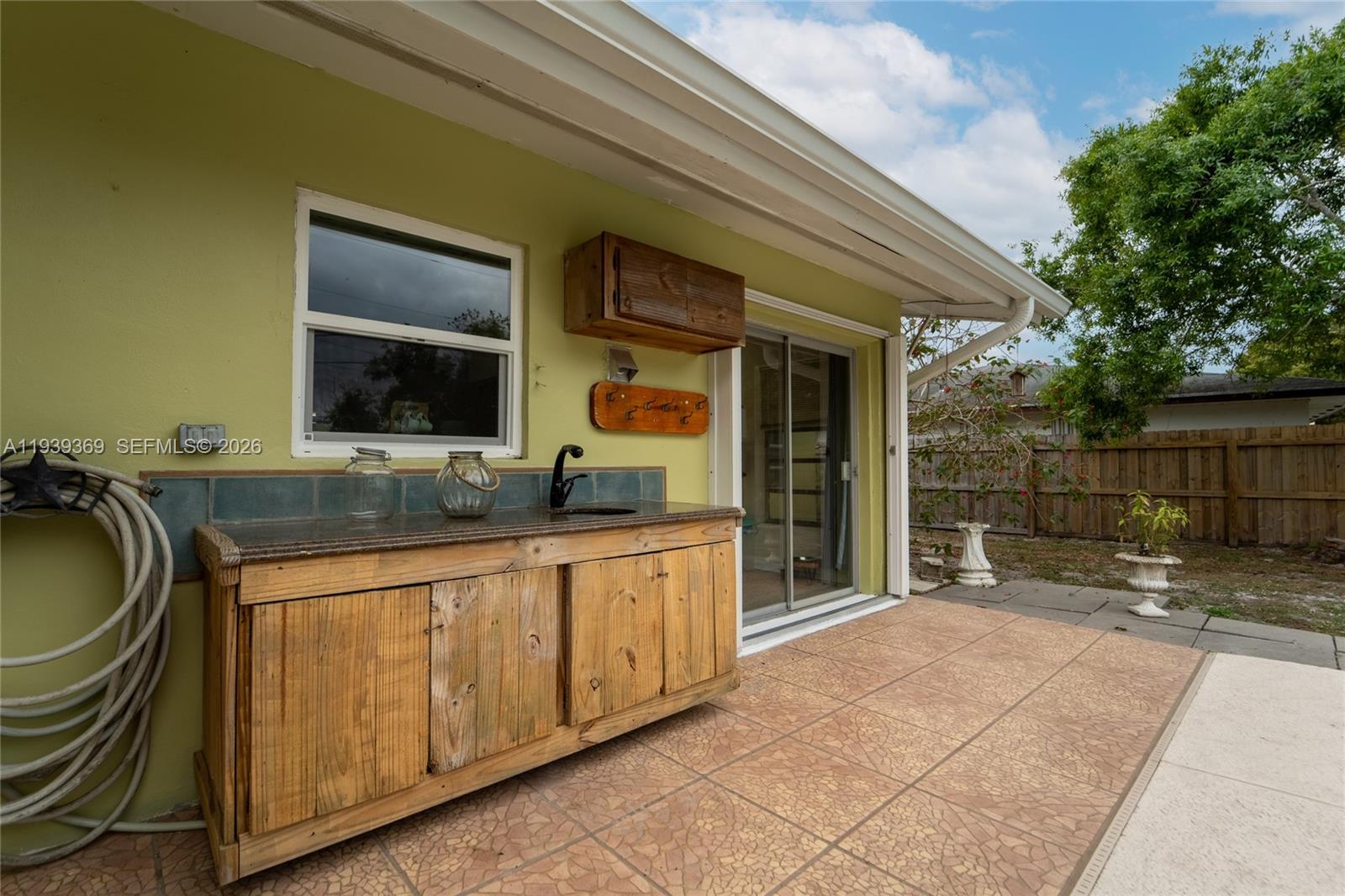 RIVER PARK UNIT 2 - Residential