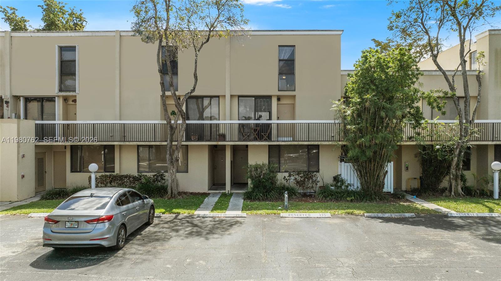 HARVEST SECTION FOUR COND - Residential