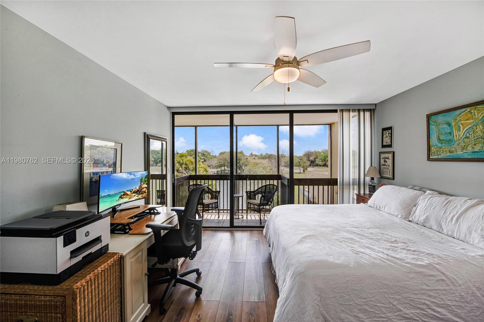 HARVEST SECTION FOUR COND - Residential