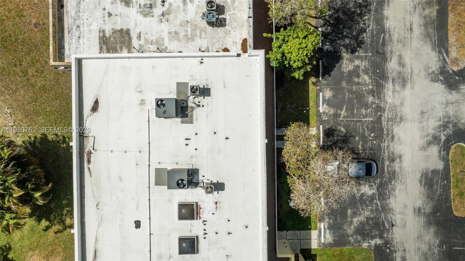 HARVEST SECTION FOUR COND - Residential