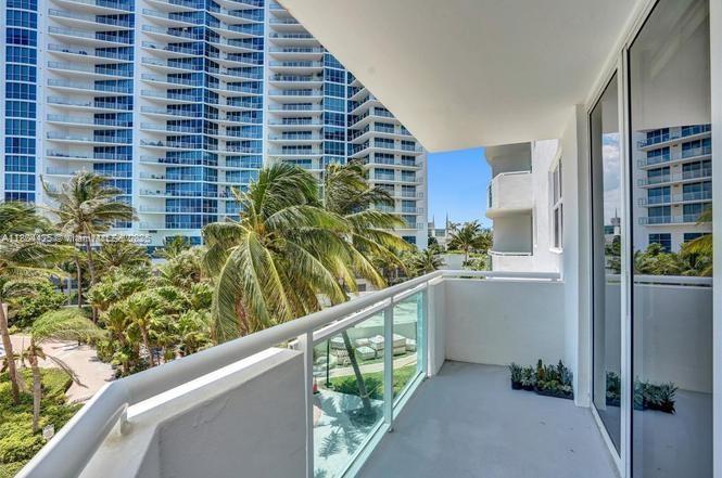 3001 S Ocean Dr 321