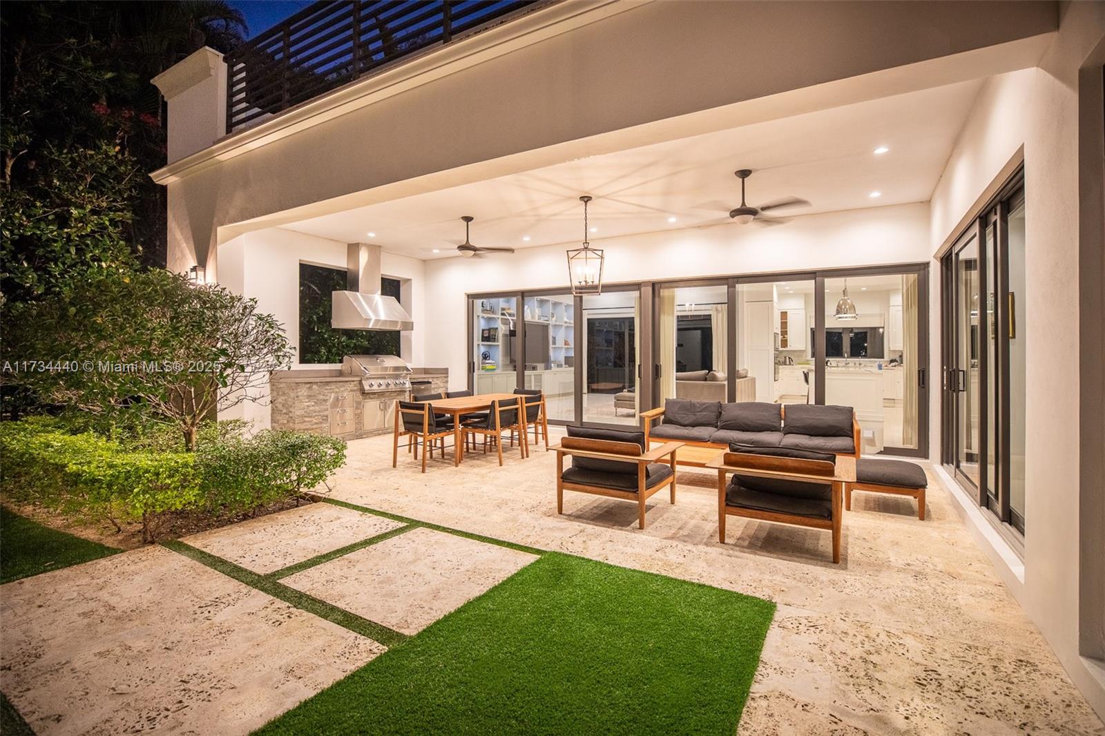 C GABLES RIVIERA SEC 12 - Residential