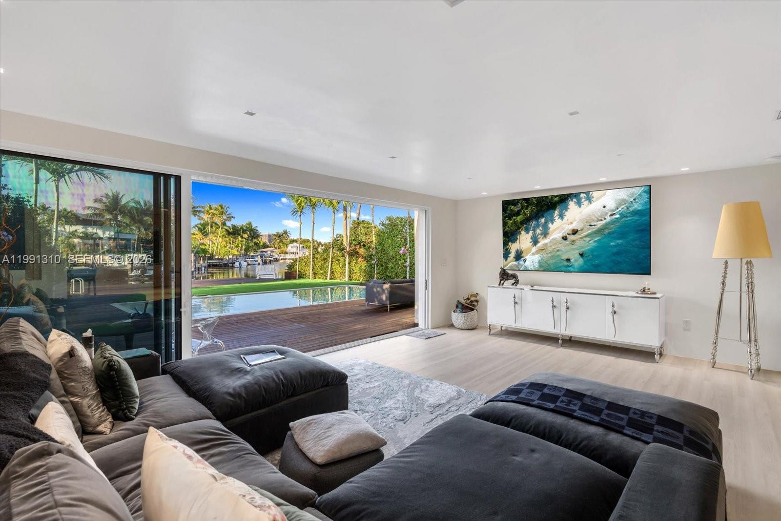 NORMANDY BEACH 2ND AMD & - Residential