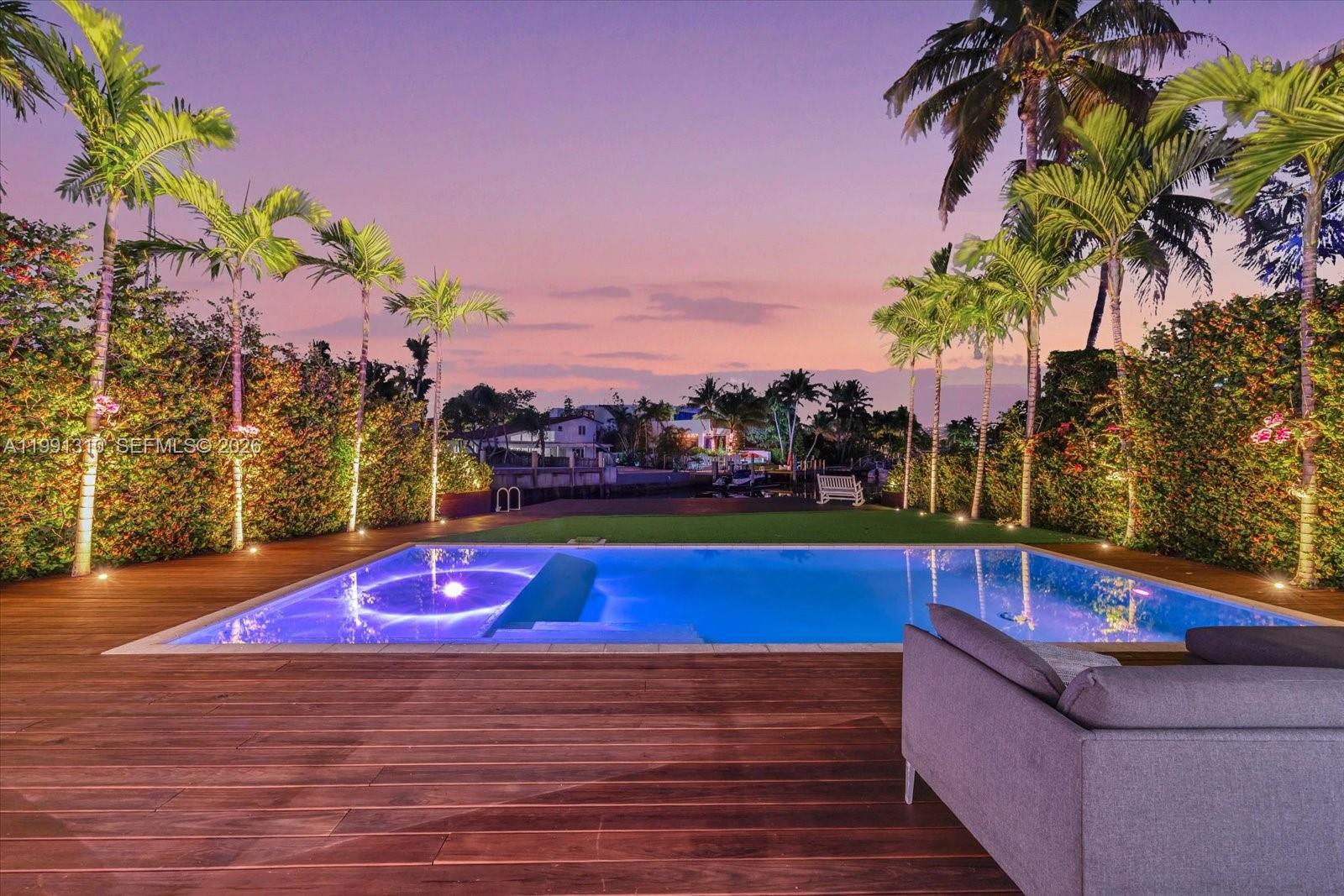 NORMANDY BEACH 2ND AMD & - Residential