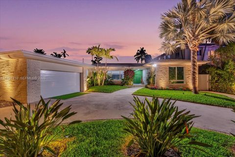 PALM BEACH COUNTY FLORIDA COMING SOON LISTINGS 1277 Biscaya Dr Surfside FL 33154