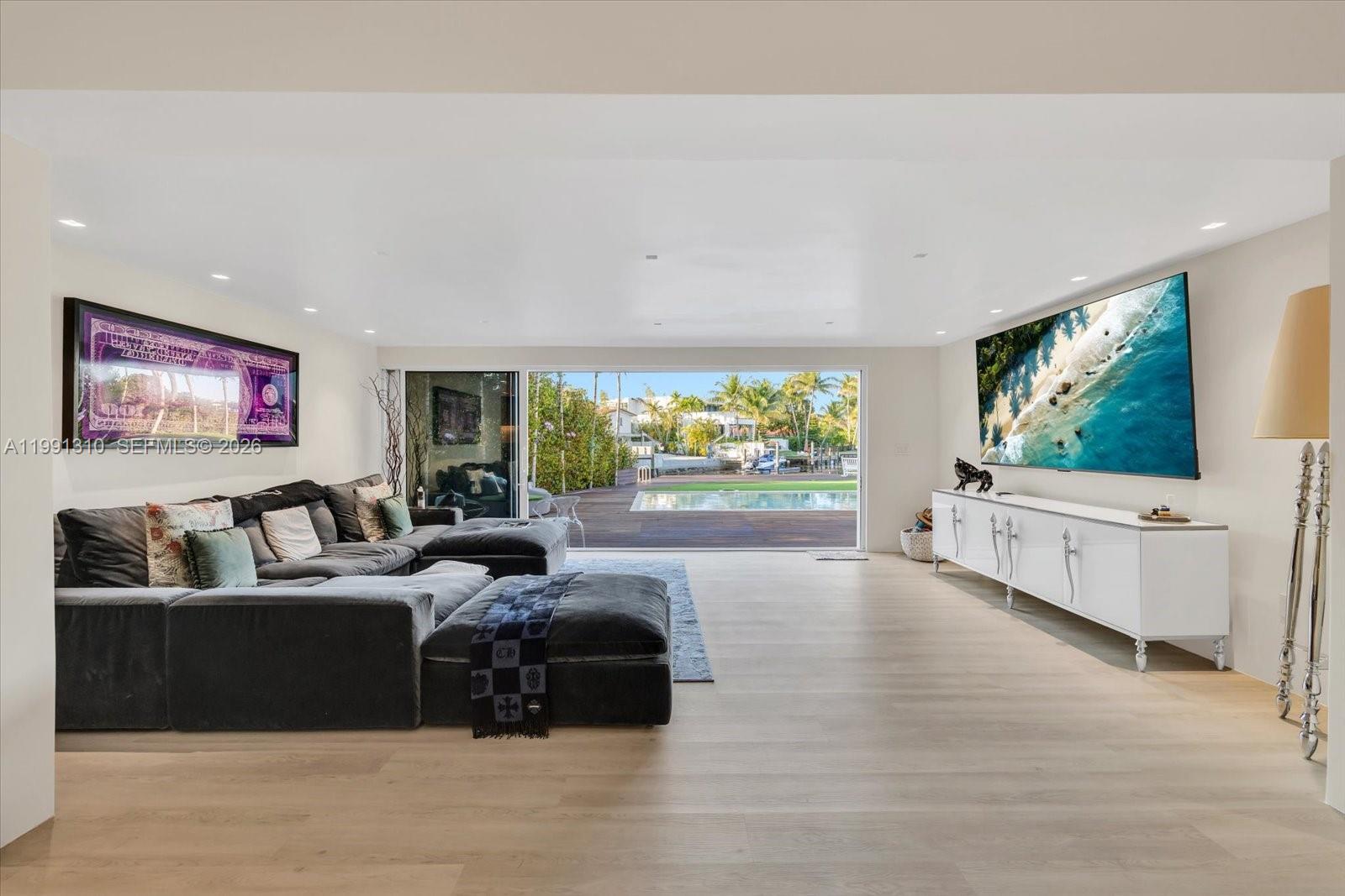 NORMANDY BEACH 2ND AMD & - Residential