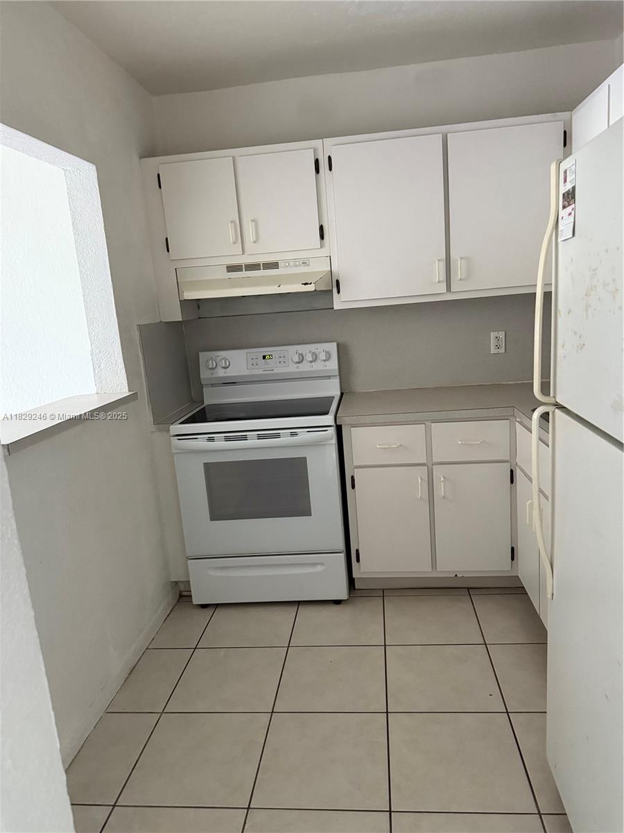 LAKE PLACID CONDO - Residential Lease