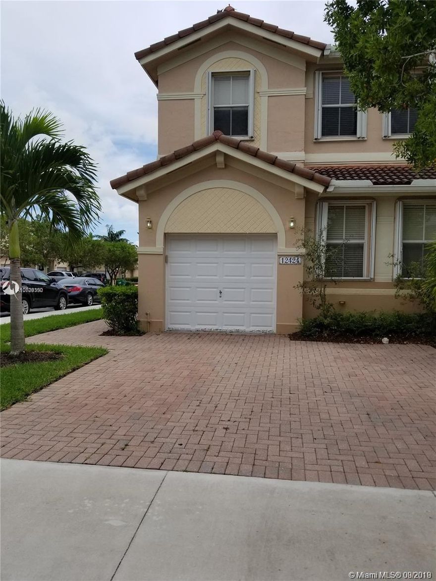 This 3/2.5 Kendall Breeze beauty is available November 1st. Located in a highly desirable area with easy access to the Florida Turnpike and shopping centers. The property features beautiful wood floors on both the 1st and 2nd floors, garage with a driveway to fit 2 additional vehicles, uncovered patio, and fenced backyard. Kendall Breeze Community Features 3 community pools, 2 playgrounds, and a security patrol. HOA Approval required. Schedule your showing today. It will not last.