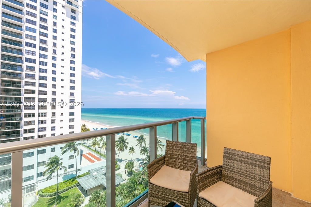 Photo of 2501 S Ocean Dr #1008, Hollywood, FL 33019 (MLS # A12035732)