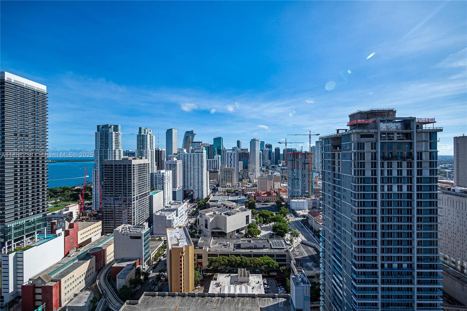 NATIIVO GALE - Residential