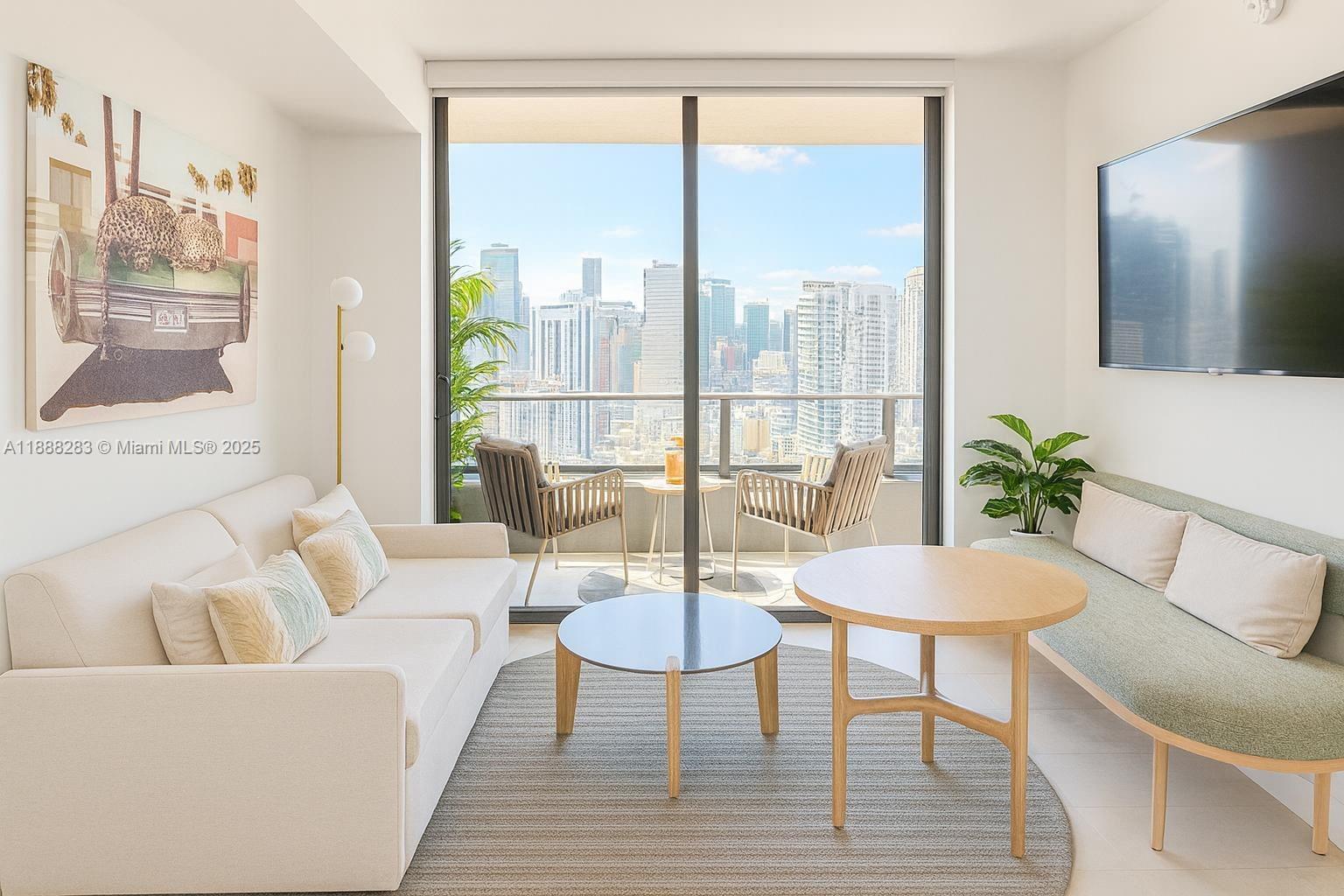 NATIIVO GALE - Residential