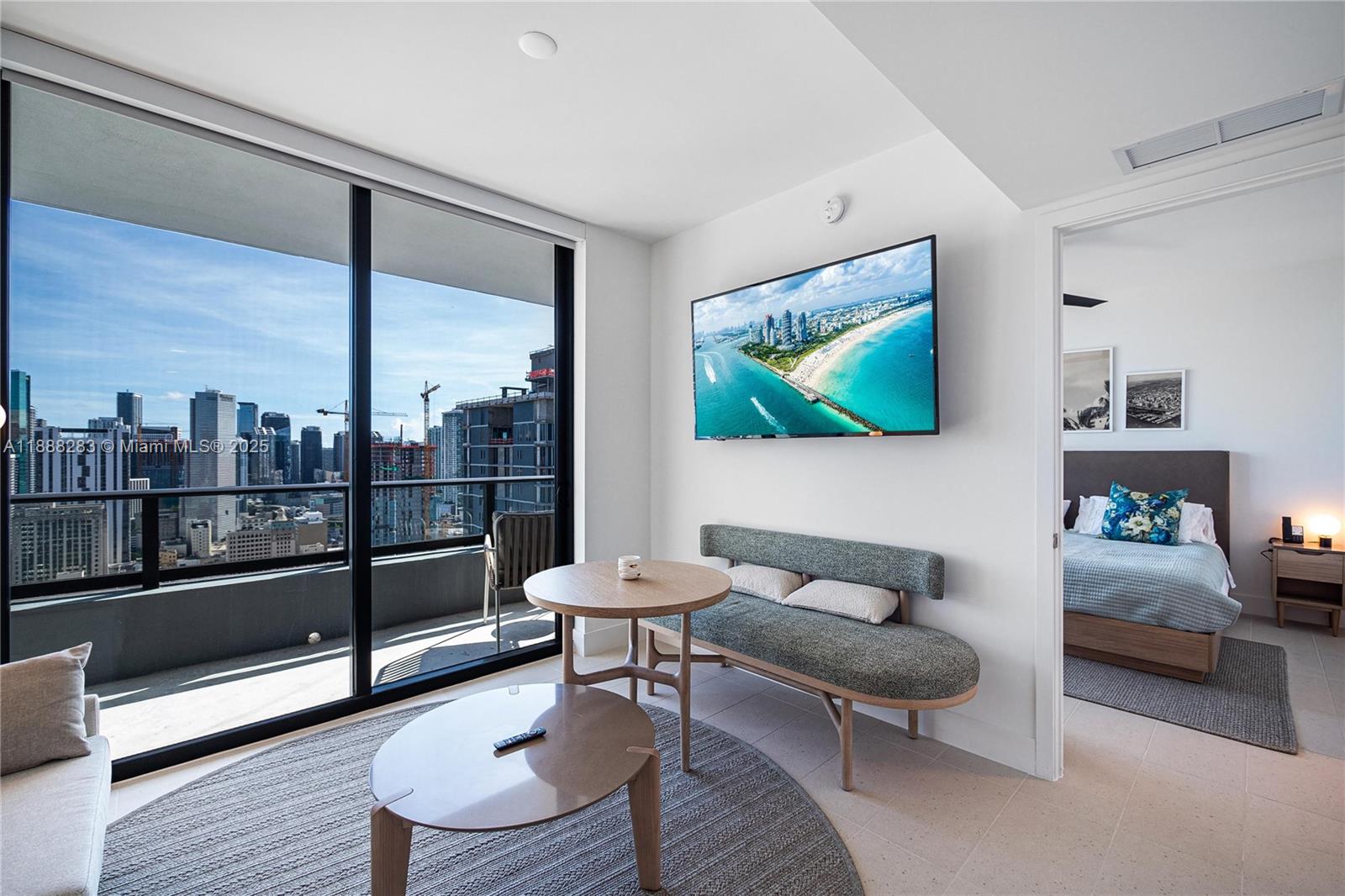 NATIIVO GALE - Residential