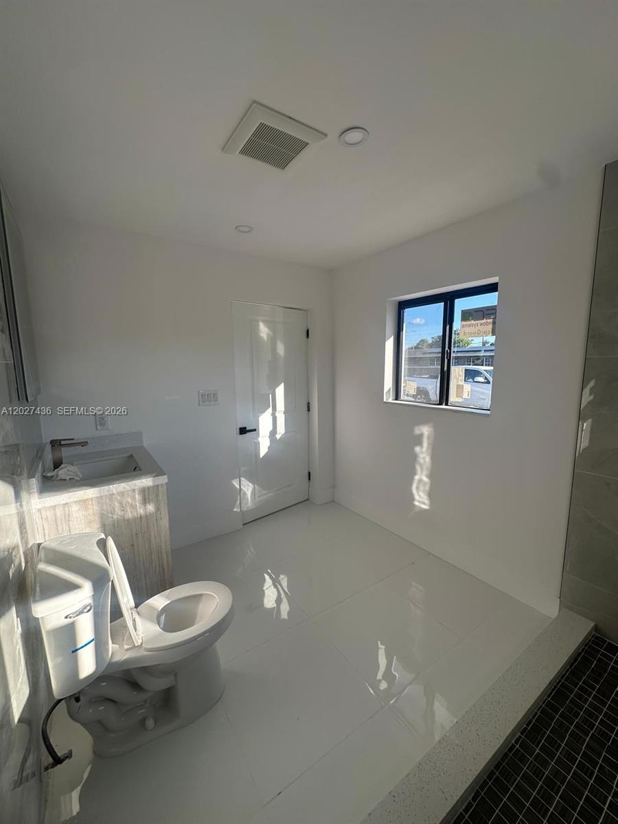 WINDWARD ESTATES SEC 1 - Residential