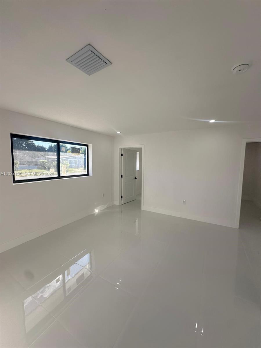WINDWARD ESTATES SEC 1 - Residential