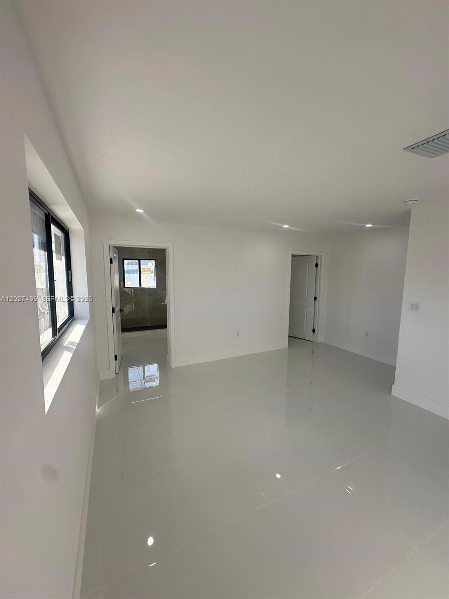 WINDWARD ESTATES SEC 1 - Residential